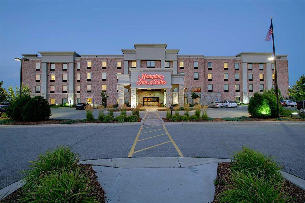 Hampton Inn & Suites West Bend Ngoại thất bức ảnh